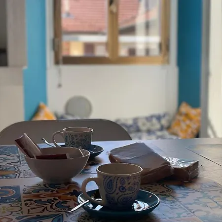 アパート Porta Romana Bella 2 ! Centro ミラノ